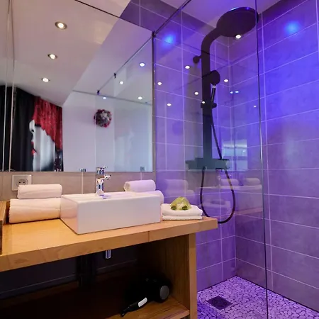 Diamant - Port Nature 81 - Luxe -by Agn 2 Personnes * Agde